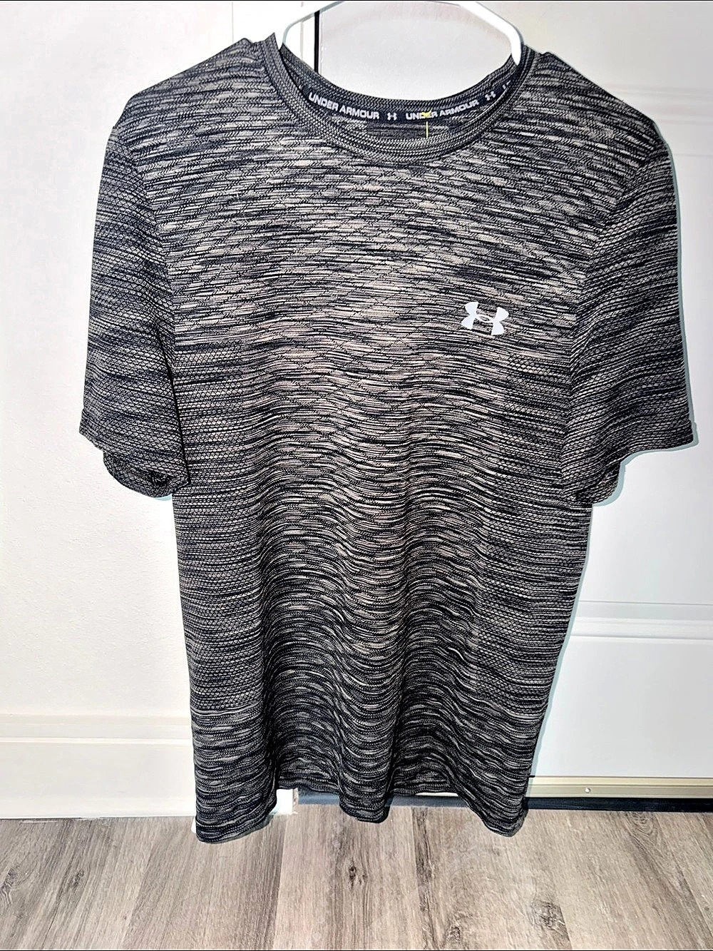 Under Armour UA Vanish Elite Seamless Short Sleeve Men's Shirt Black & Gray